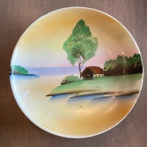 Set of 4 decorative plates